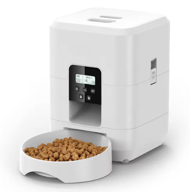 Smart Pet Feeder - Stay Connected & Care!